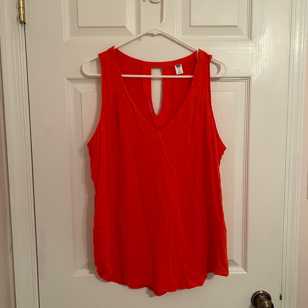 Woman’s tank